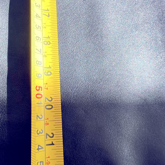 BCBG maxazria - Black real leather lined pencil skirt - Size 0 - Picture 10 of 13